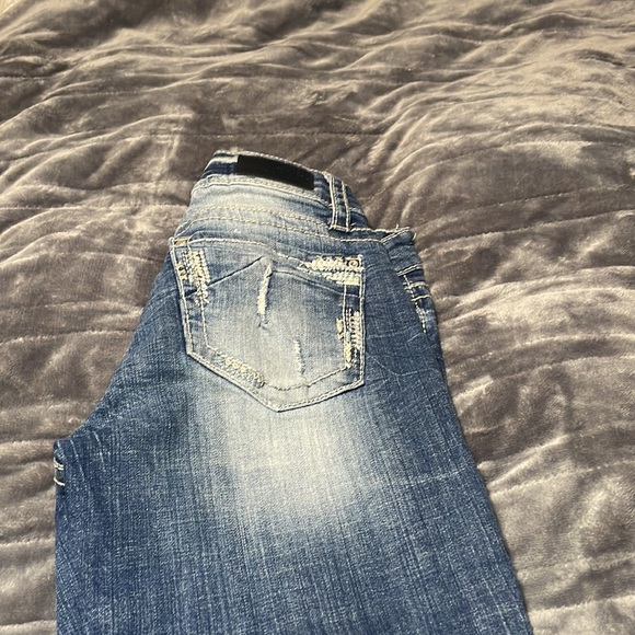 Day trip low rise capris - Picture 3 of 4